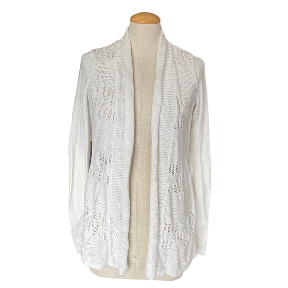 🌸 Belldini White Open Front Crocheted Cardigan - Picture 1 of 8